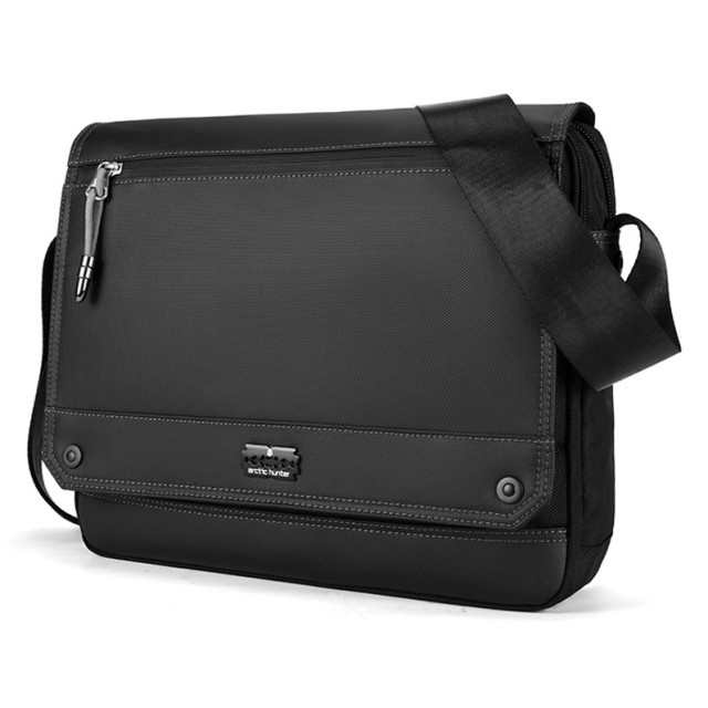 ARCTIC HUNTER τσάντα ώμου K00093 με θήκη laptop 14", 9L, μαύρη