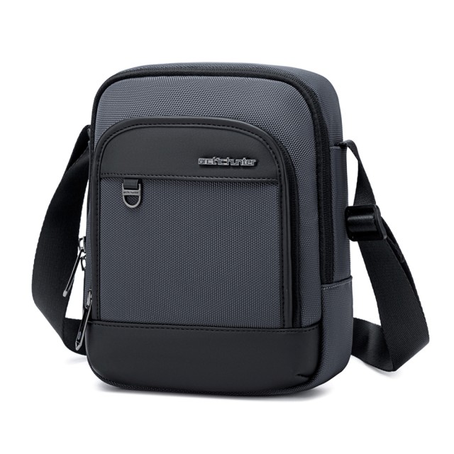 ARCTIC HUNTER τσάντα ώμου K00689, 2.7L, γκρι ARCTIC HUNTER τσάντα ώμου K00689, 2.7L, γκρι