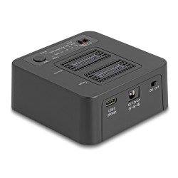 DELOCK docking station 64300 για 2x M.2 NVMe SSD, clone/erase function, 20Gbps, μαύρο