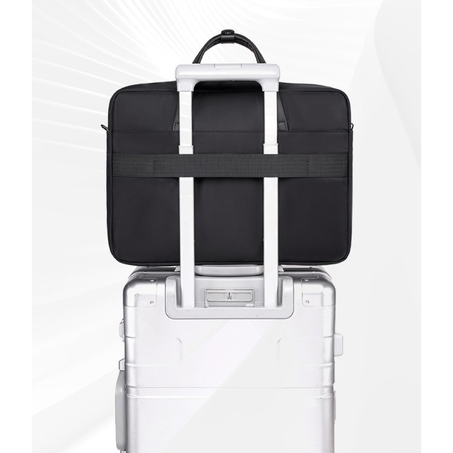 ARCTIC HUNTER τσάντα ώμου GWB00849 με θήκη laptop 15.6", 14L, μαύρη