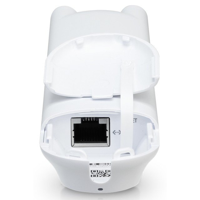 UBIQUITI UAP-AC-M Indoor/Outdoor Dual band WiFi Mesh System