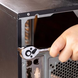 DELI σετ καστάνια με καρυδάκια DL0012T, 45 δόντια, 1/4", 150mm, 12τμχ