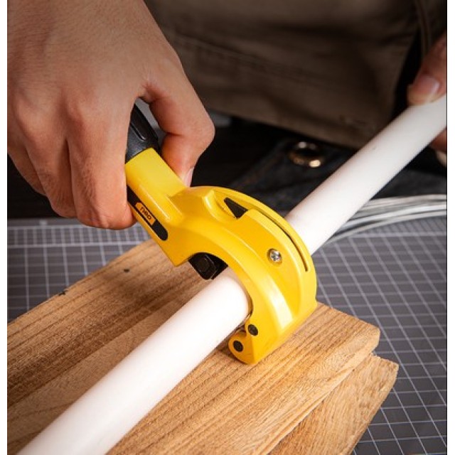 DELI κόφτης μεταλλικού σωλήνα DL2504 με μέγιστη διάμετρο 32mm