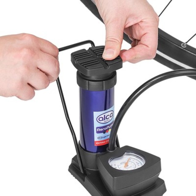 ALCA τρόμπα ποδιού 201300 με μανόμετρο, 160PSI, μπλε ALCA τρόμπα ποδιού 201300 με μανόμετρο, 160PSI, μπλε