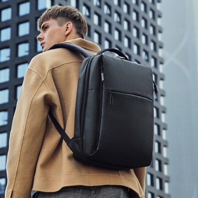 ARCTIC HUNTER τσάντα πλάτης 1701L με θήκη laptop 15.6", USB, 17L, μαύρη