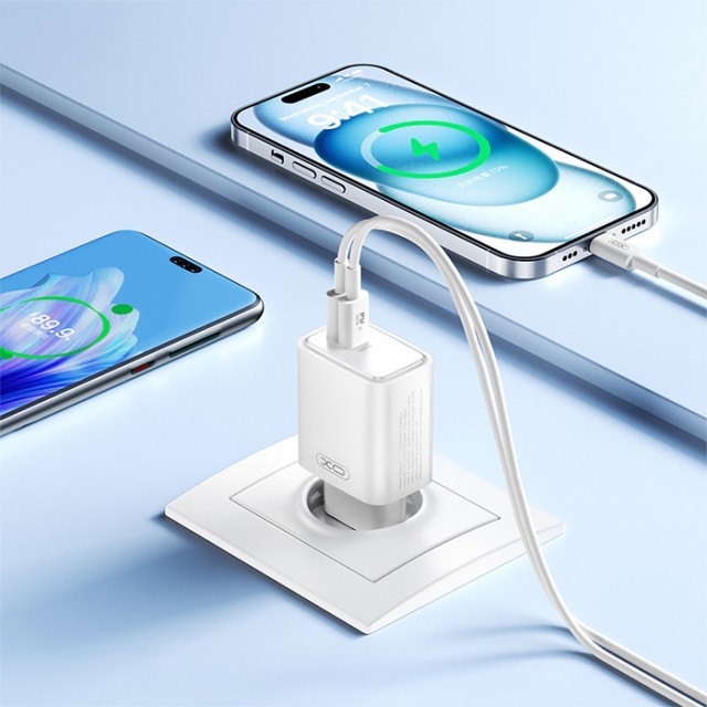 XO L145 20W USB-C + L PORT BI-DIRECTIONAL REVERSE CHARGER  C TO iP CABLE SET