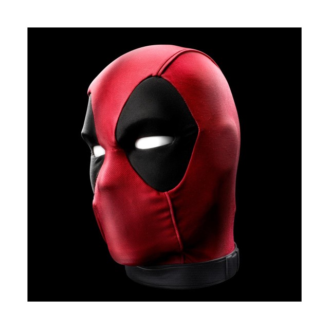 Hasbro Marvel: Deadpool - Premium Interactive Head (E6981)